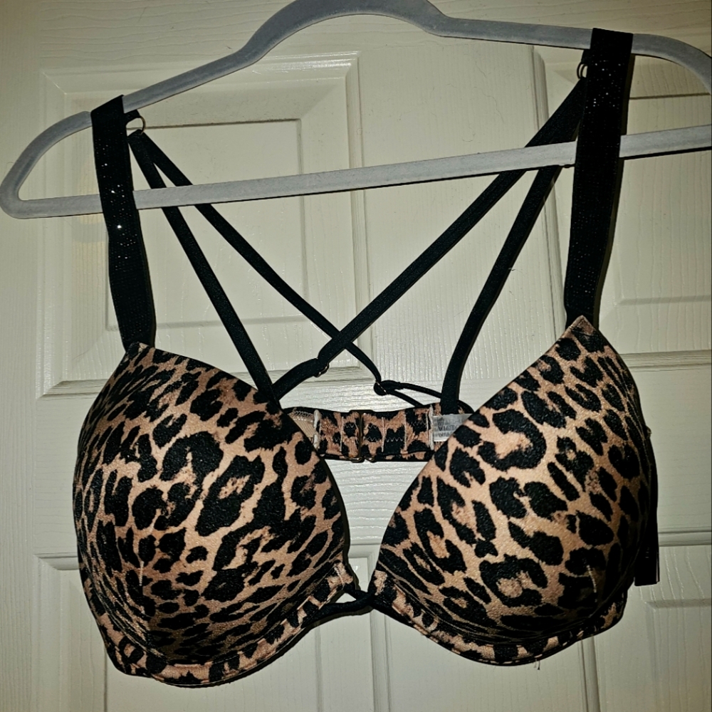 Limited edition Victoria's Secret Shine Strap Super Push Swim Set